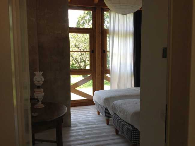 Camera da letto rustica